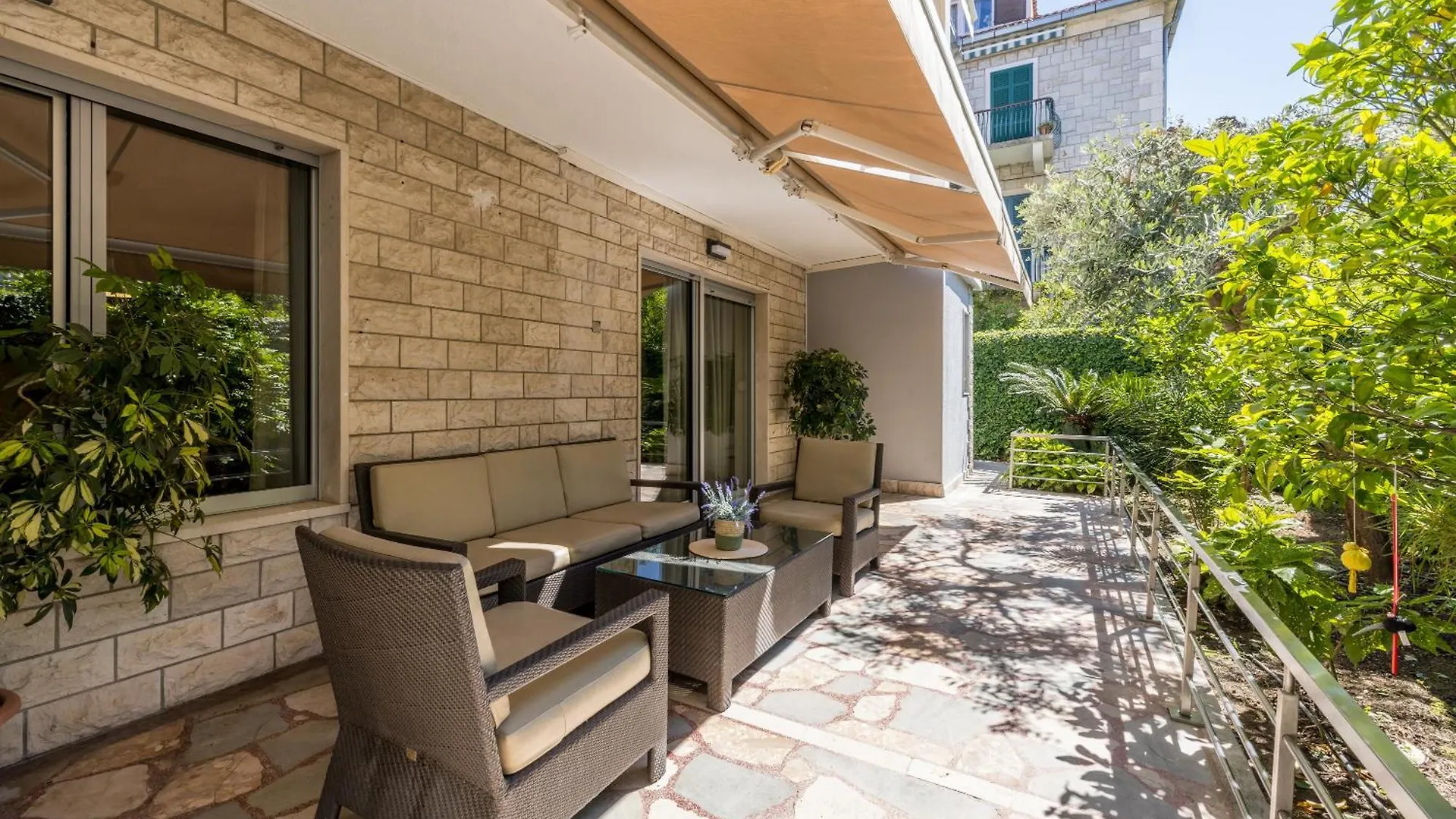 Appartamento Green Oasis By Bacvice Beach, Private Parking & Garden - Casa Moro Spalato Croazia