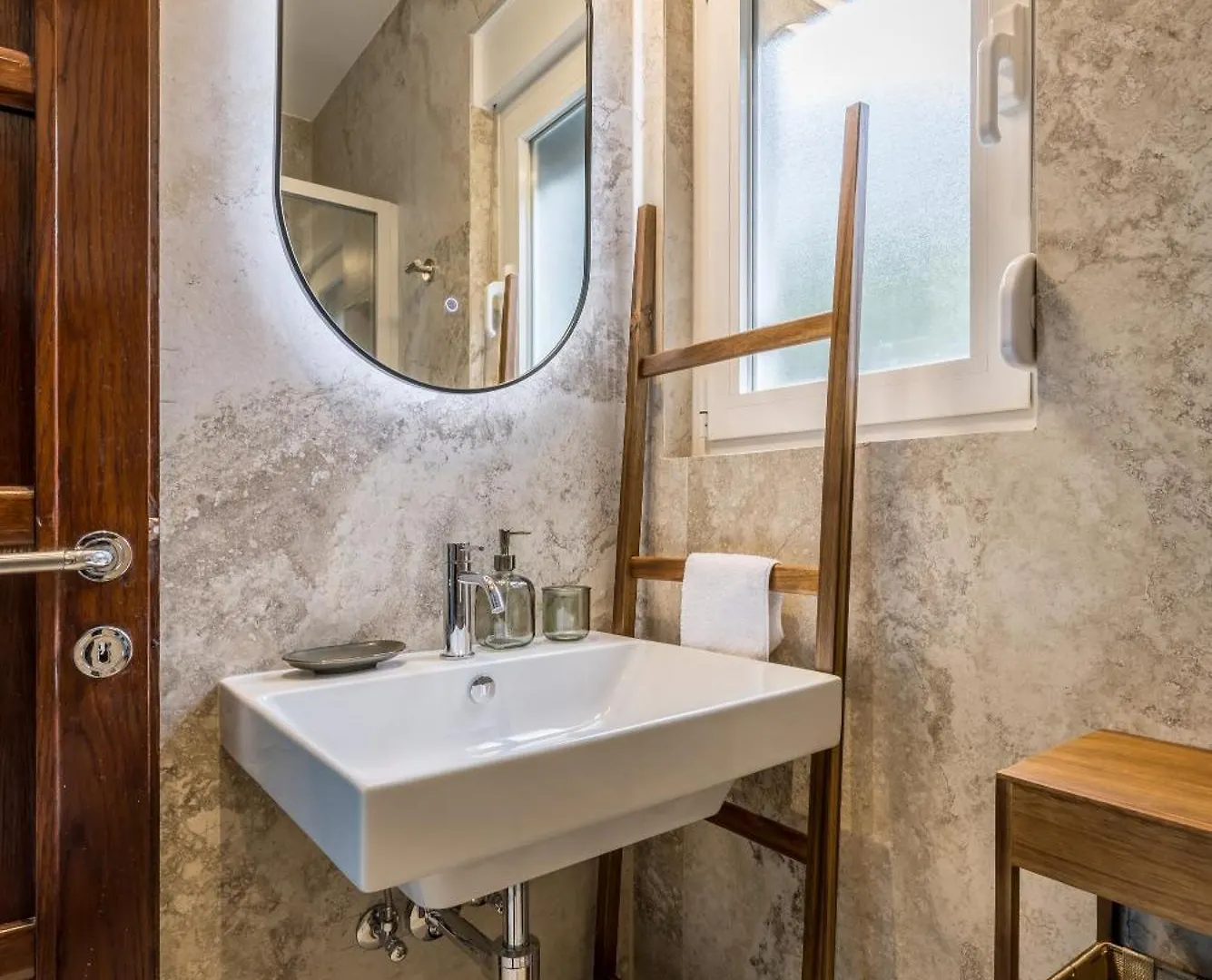 Green Oasis By Bacvice Beach, Private Parking & Garden - Casa Moro Spalato Appartamento